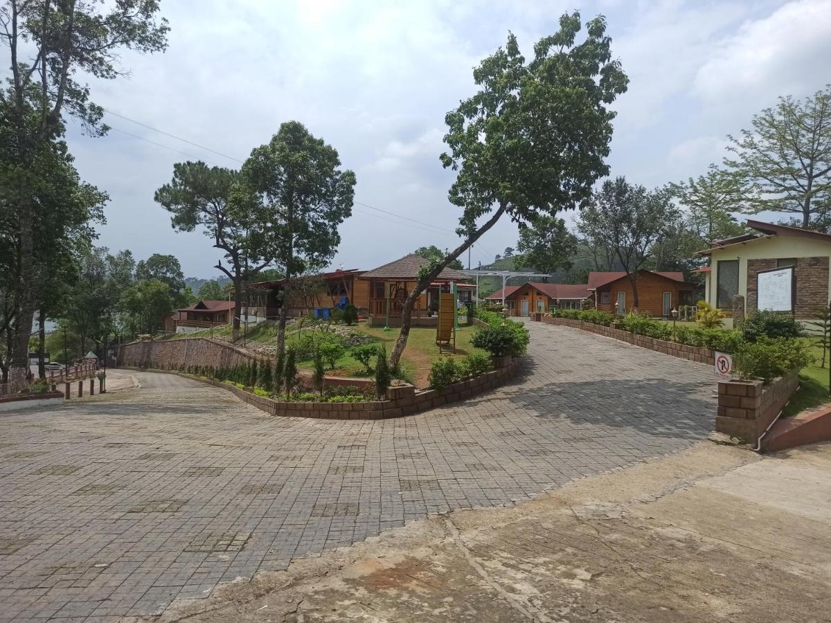 Ri Shat Sngi Orchid Resort By World Choice Shillong Extérieur photo